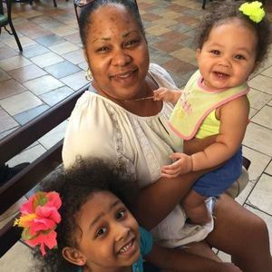 Meet your Posher, Kara